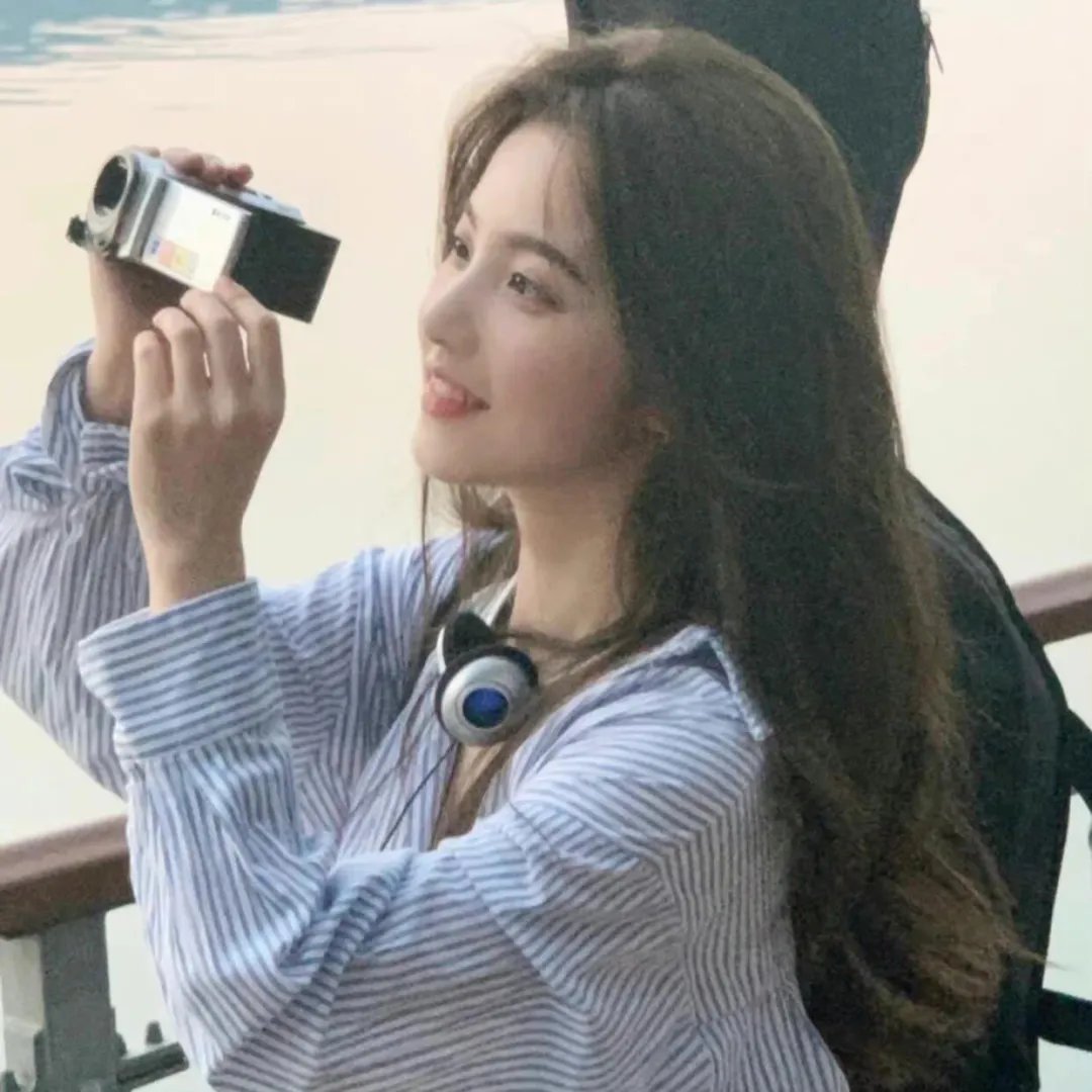 艳女证沉冤